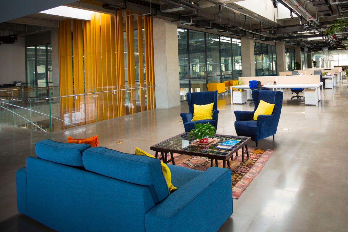 Epoch Building - Comfortable Meeting Areas